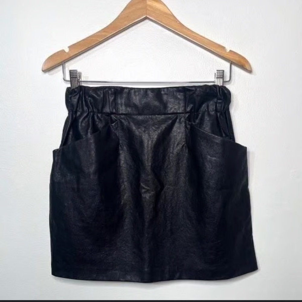 Zara Black Faux Leather Skirt with Pockets M